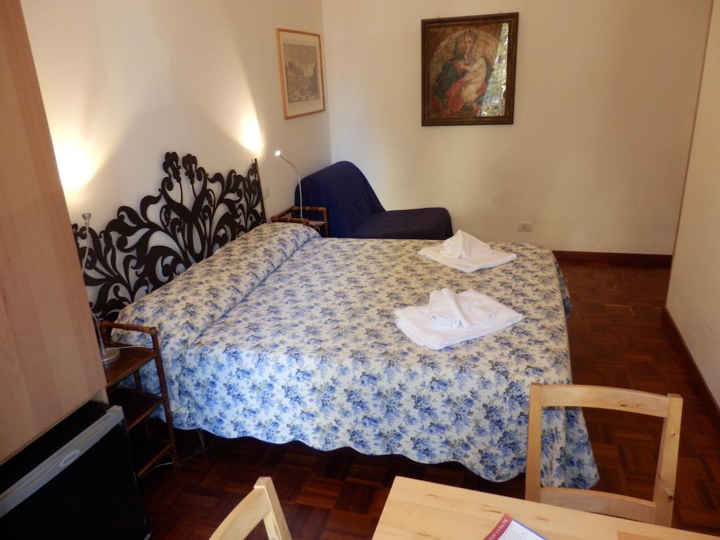 At Rome St. Peter'S Appartement Kamer foto